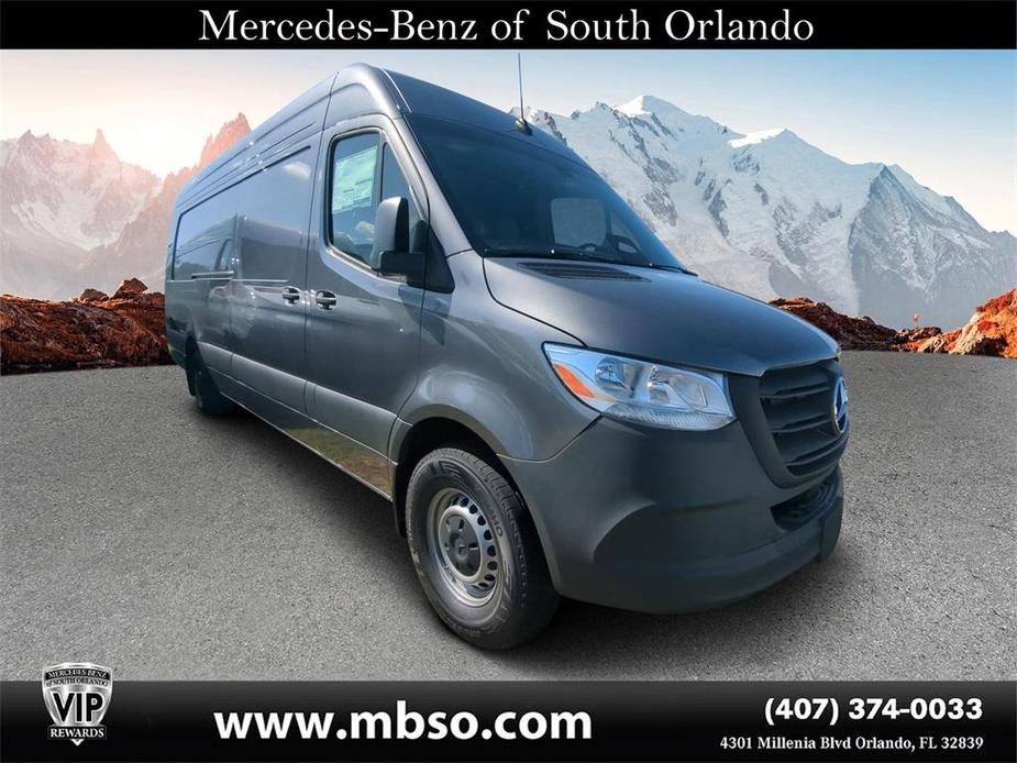 new 2025 Mercedes-Benz Sprinter 2500 car