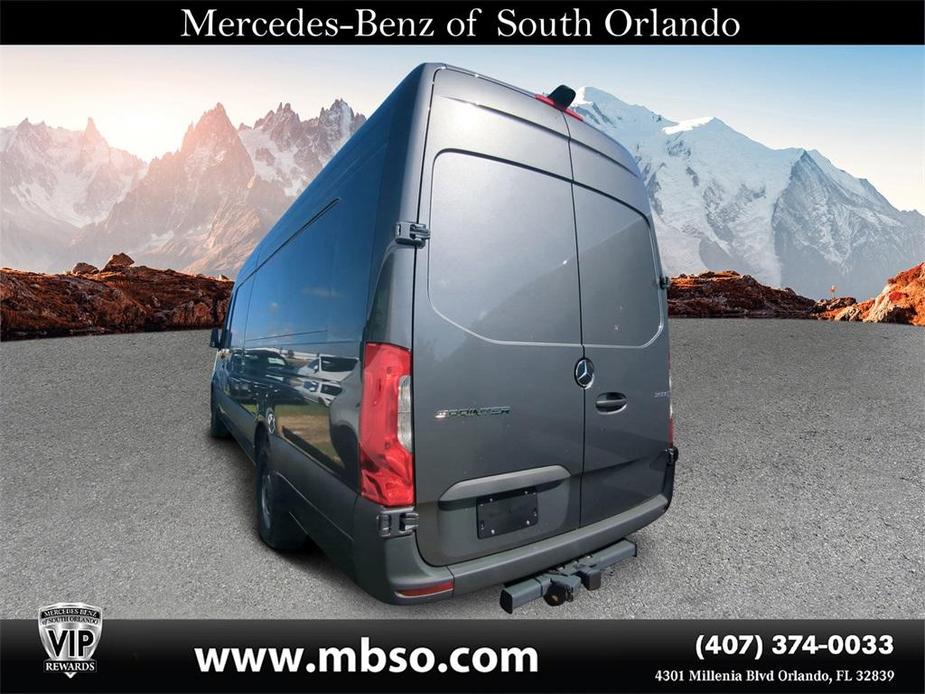 new 2025 Mercedes-Benz Sprinter 2500 car