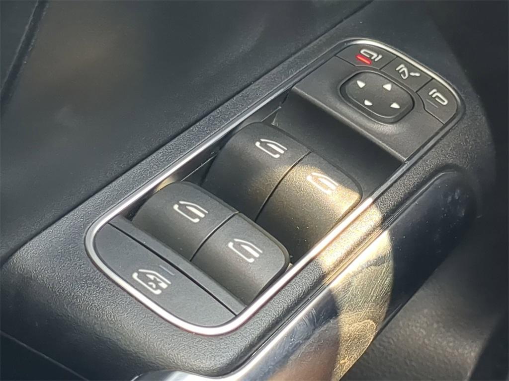 used 2022 Mercedes-Benz GLA 250 car, priced at $29,999