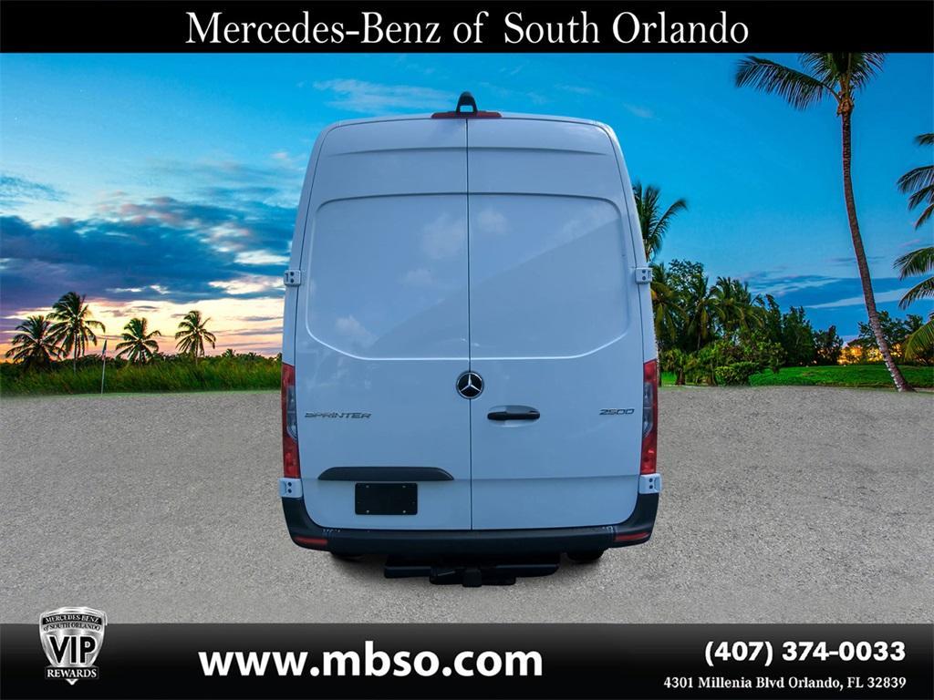 new 2025 Mercedes-Benz Sprinter 2500 car