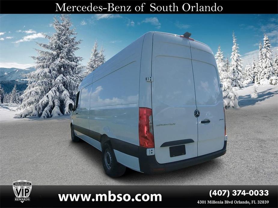 new 2025 Mercedes-Benz Sprinter 2500 car