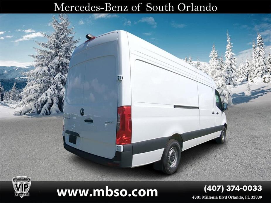 new 2025 Mercedes-Benz Sprinter 2500 car