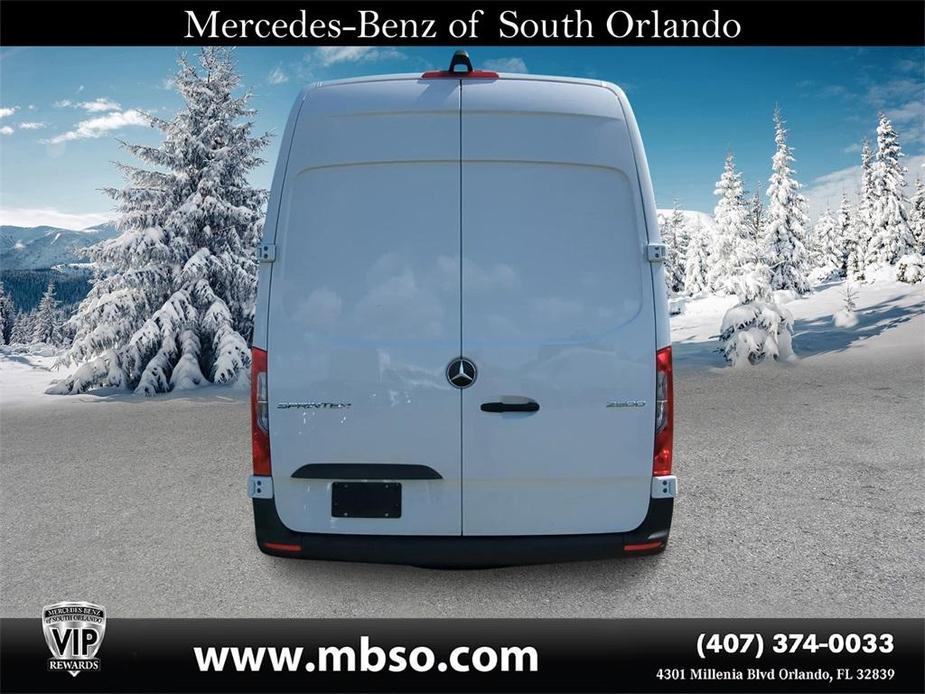 new 2025 Mercedes-Benz Sprinter 2500 car