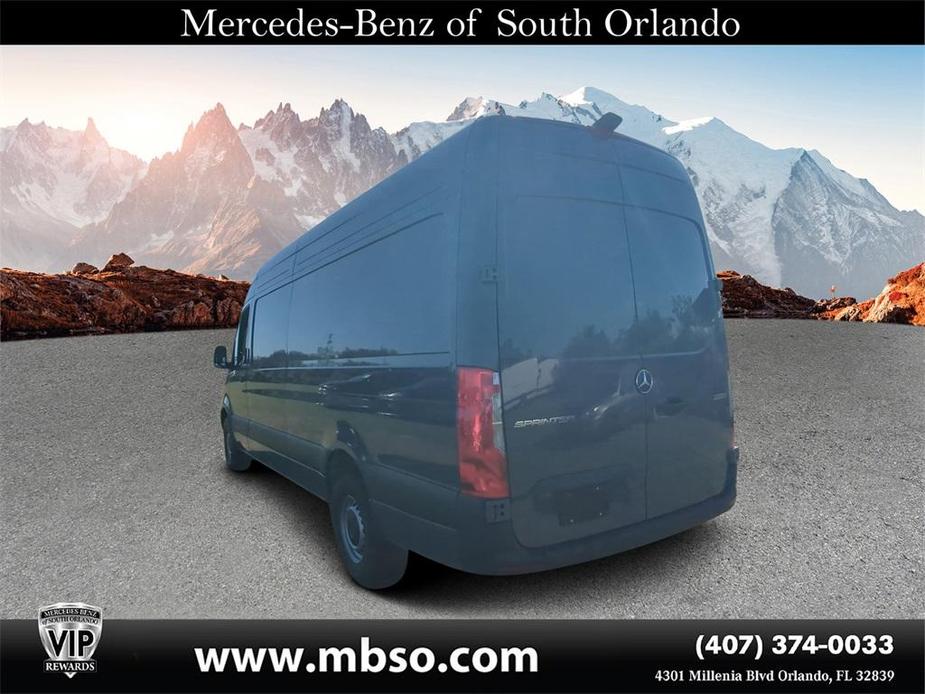 new 2025 Mercedes-Benz Sprinter 2500 car