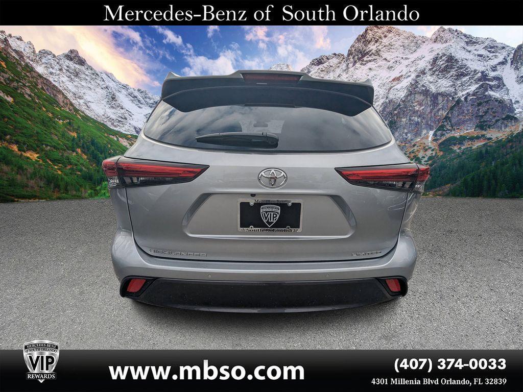 used 2023 Toyota Highlander car, priced at $36,991