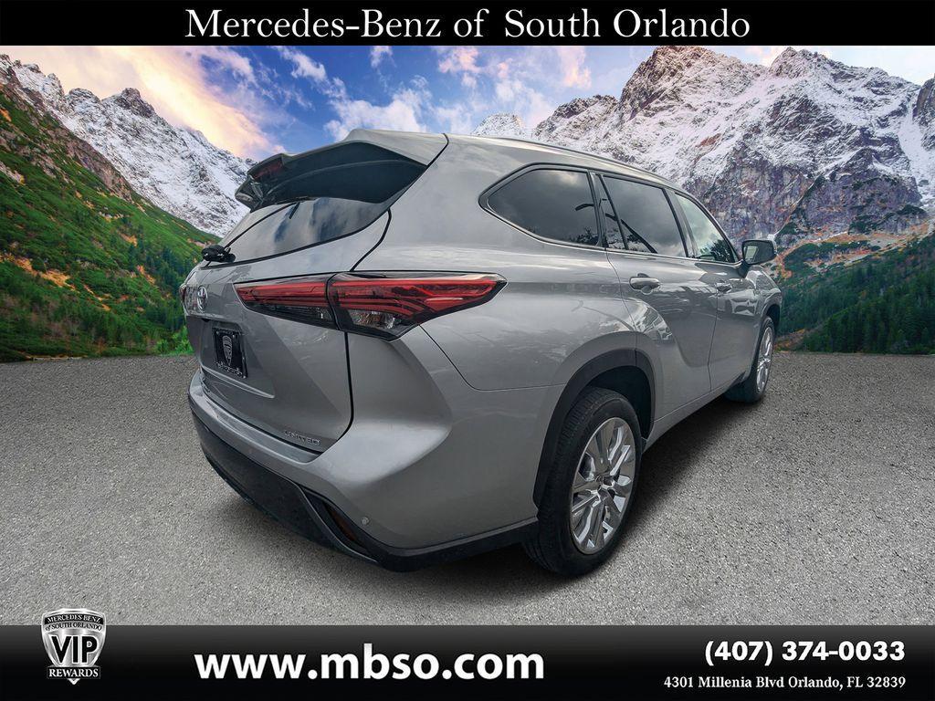 used 2023 Toyota Highlander car, priced at $36,991