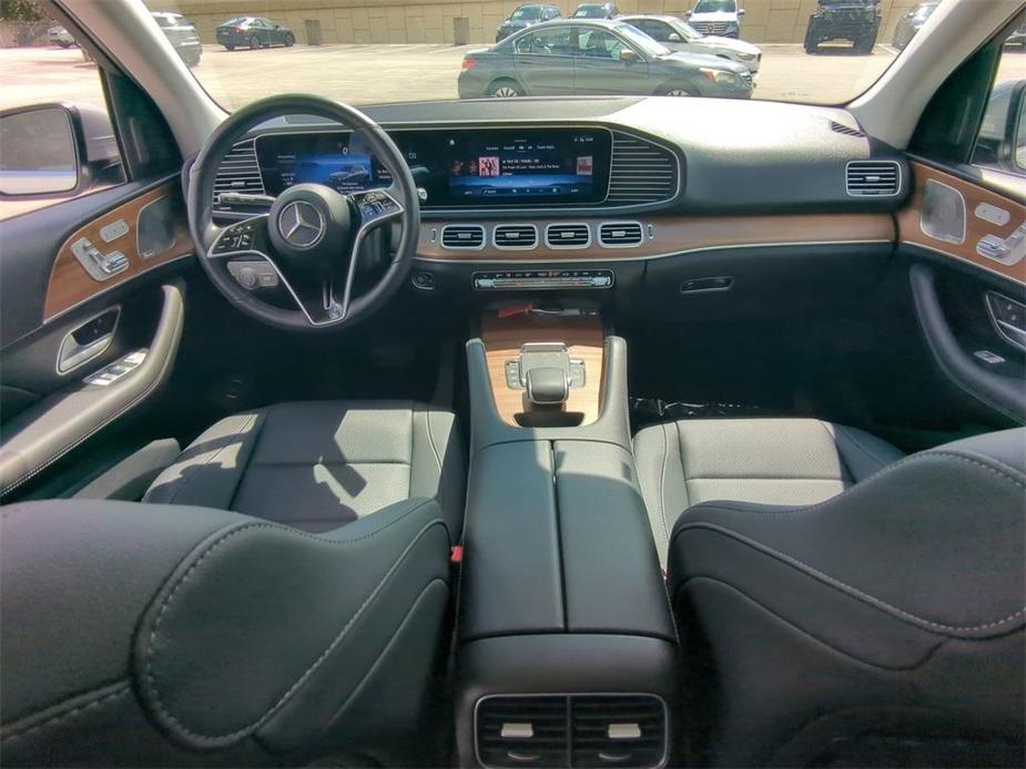 used 2024 Mercedes-Benz GLE 450 car, priced at $75,999