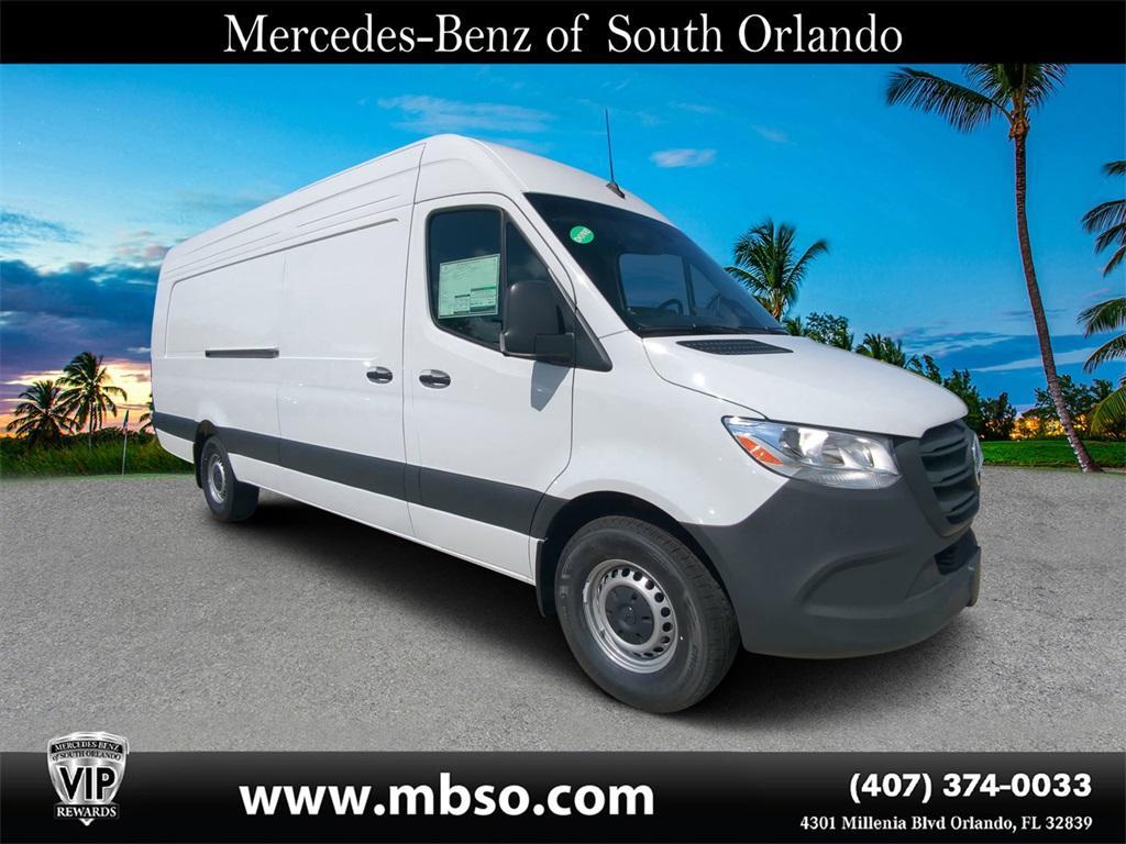 new 2025 Mercedes-Benz Sprinter 2500 car