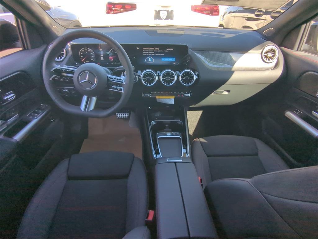 new 2025 Mercedes-Benz GLA 250 car