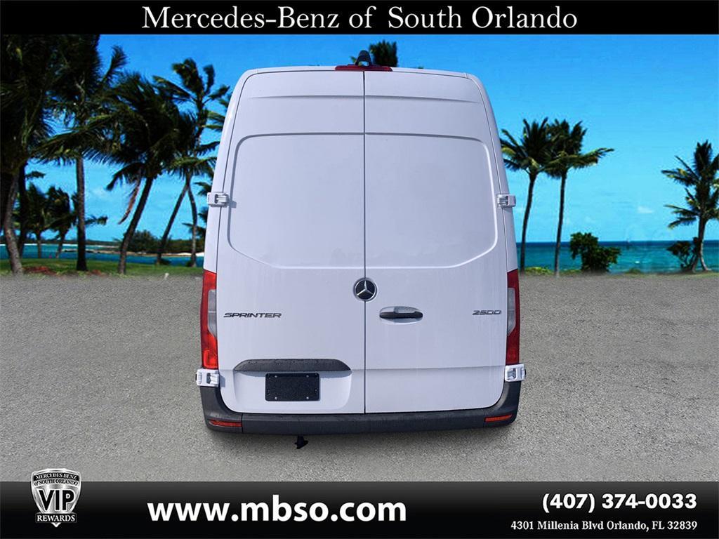 new 2025 Mercedes-Benz Sprinter 2500 car