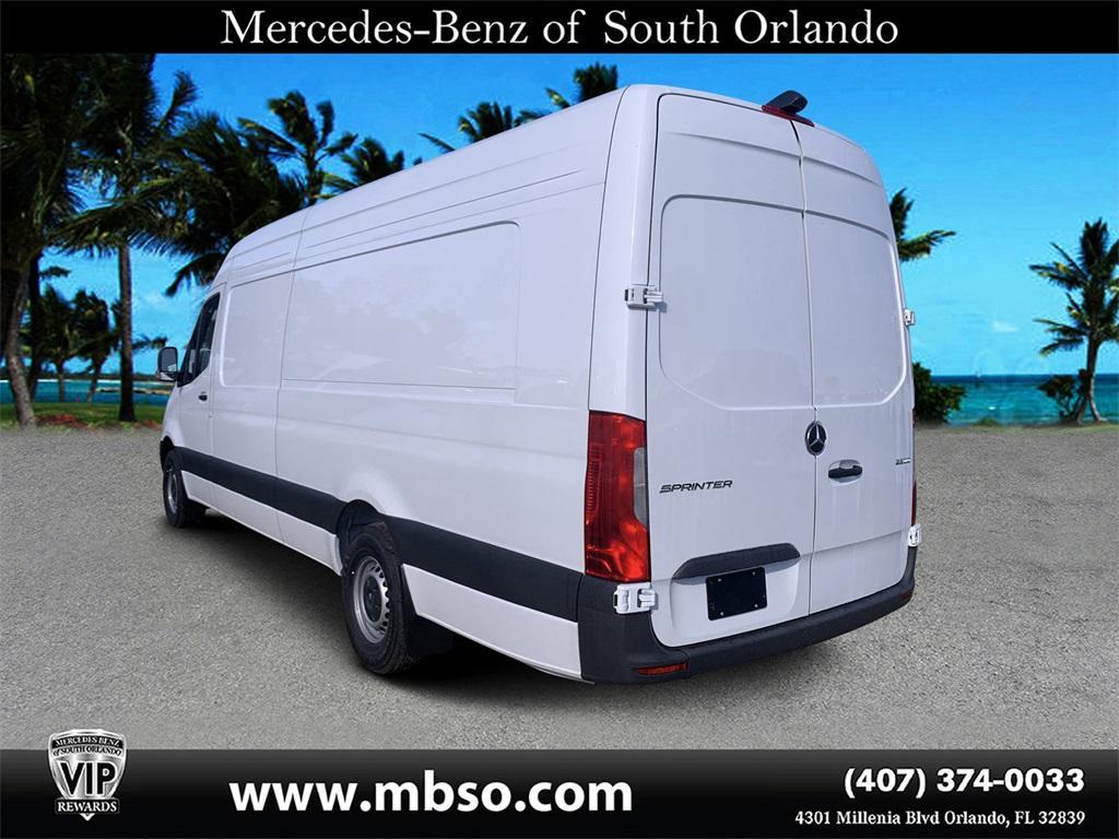 new 2025 Mercedes-Benz Sprinter 2500 car