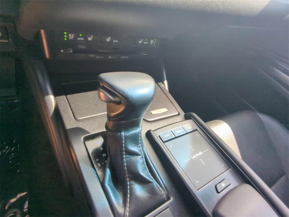 used 2019 Lexus ES 350 car, priced at $20,999