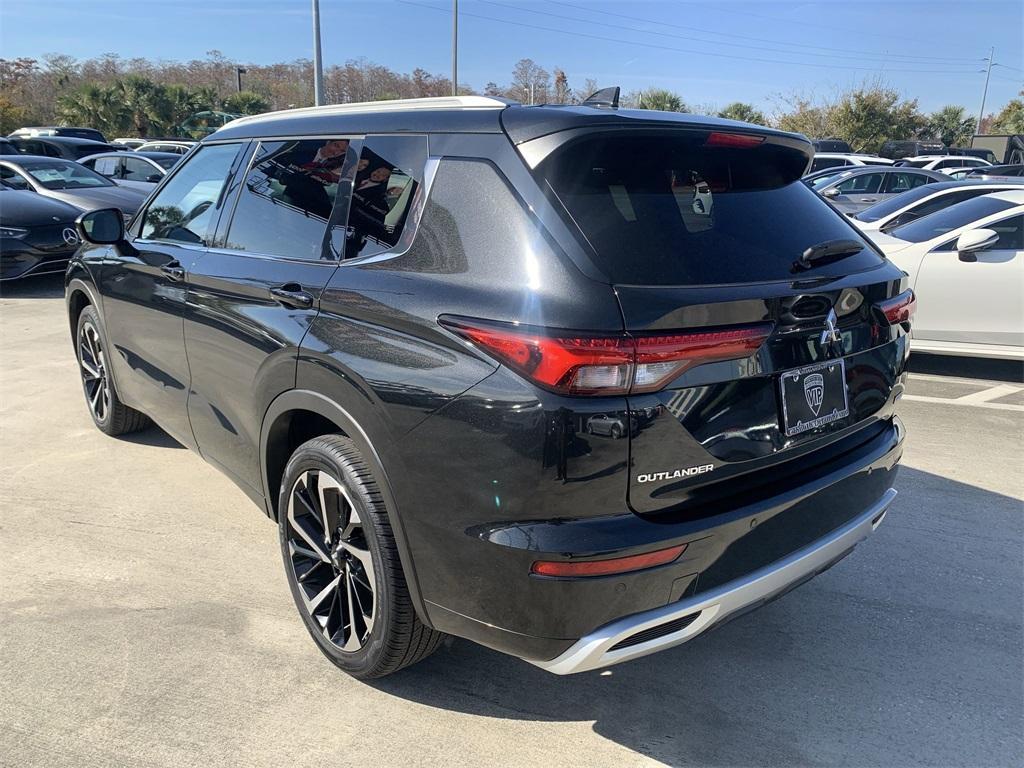 used 2022 Mitsubishi Outlander car, priced at $26,499