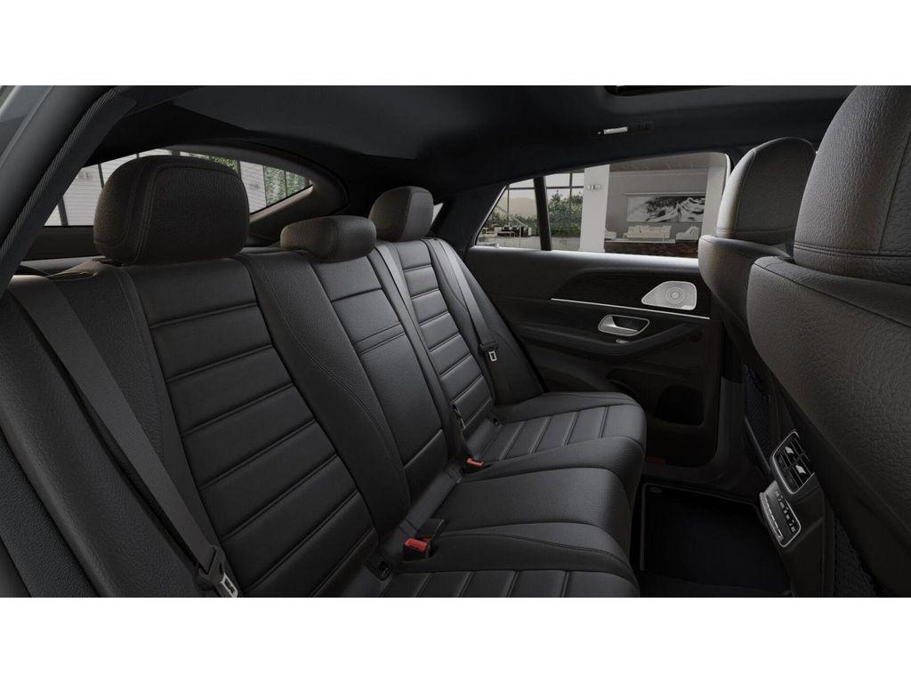 new 2026 Mercedes-Benz GLE 450 car