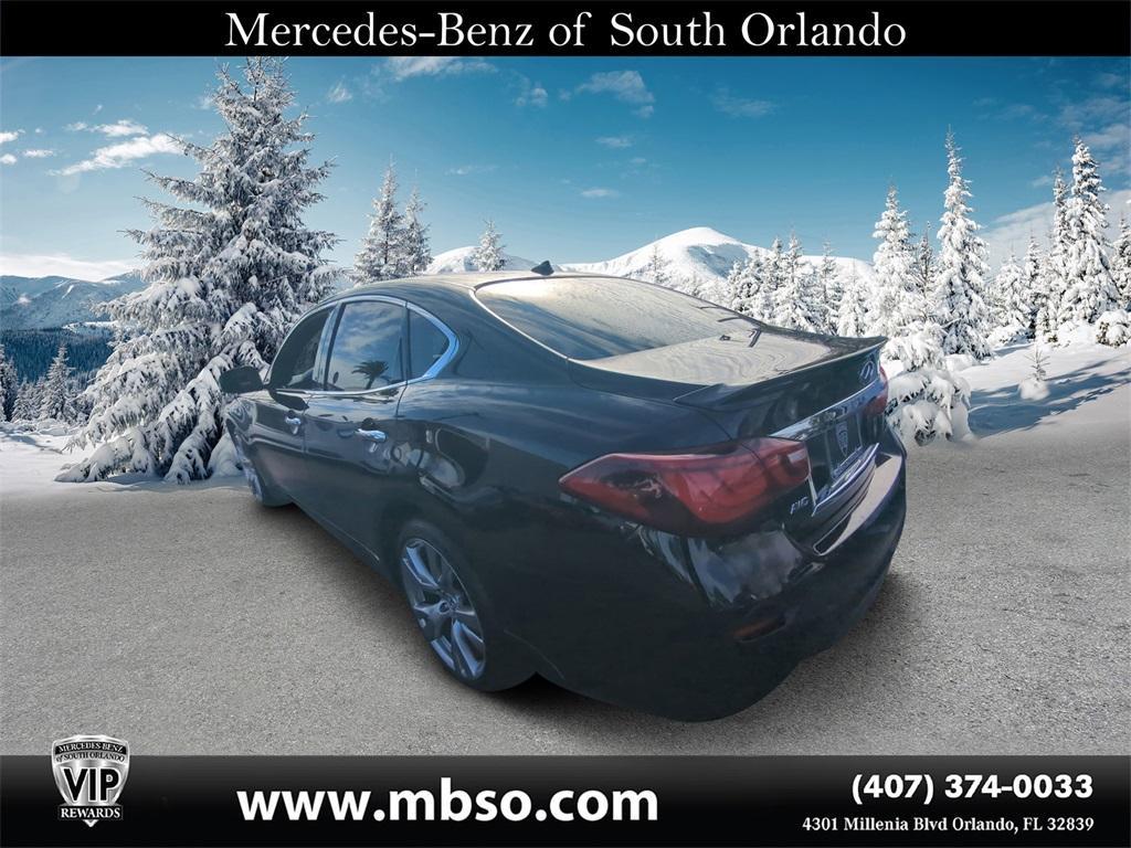 used 2016 INFINITI Q70 car