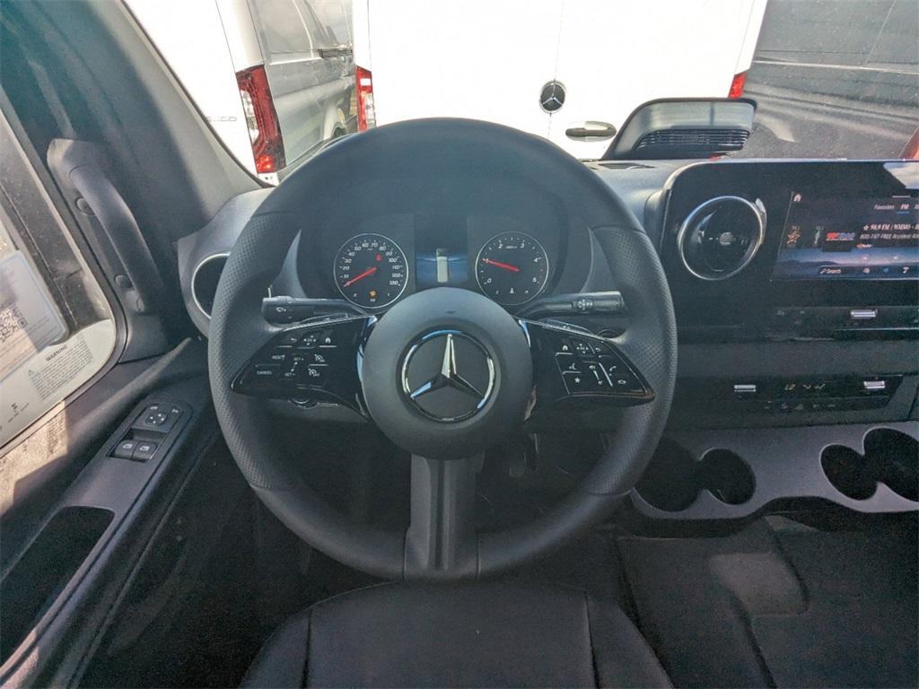 new 2025 Mercedes-Benz Sprinter 2500 car