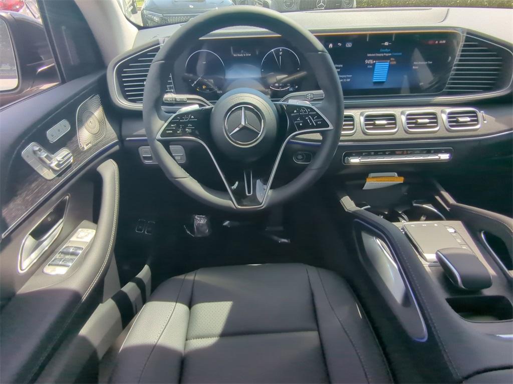 new 2025 Mercedes-Benz GLE 450e car