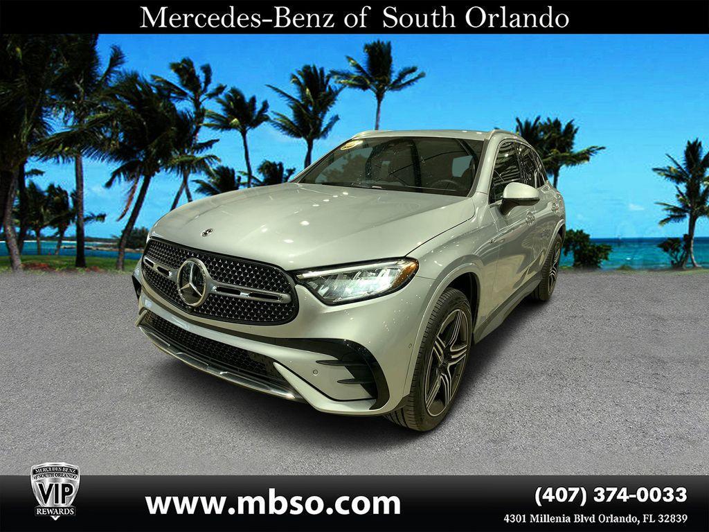 new 2025 Mercedes-Benz GLC 350e car
