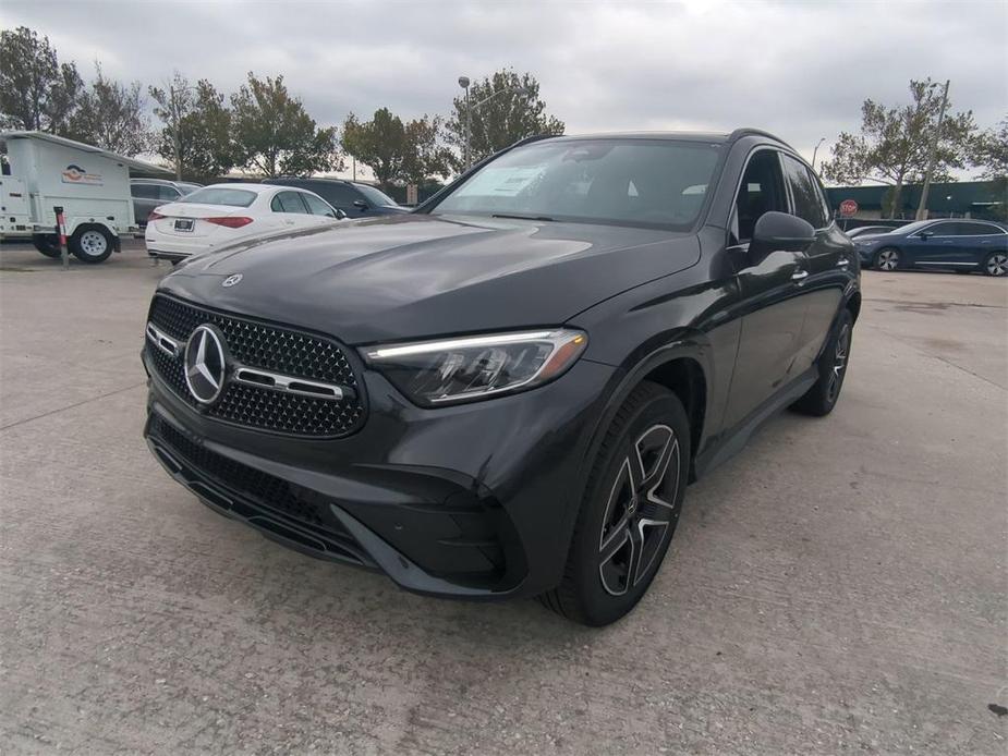 new 2024 Mercedes-Benz GLC 300 car, priced at $58,785