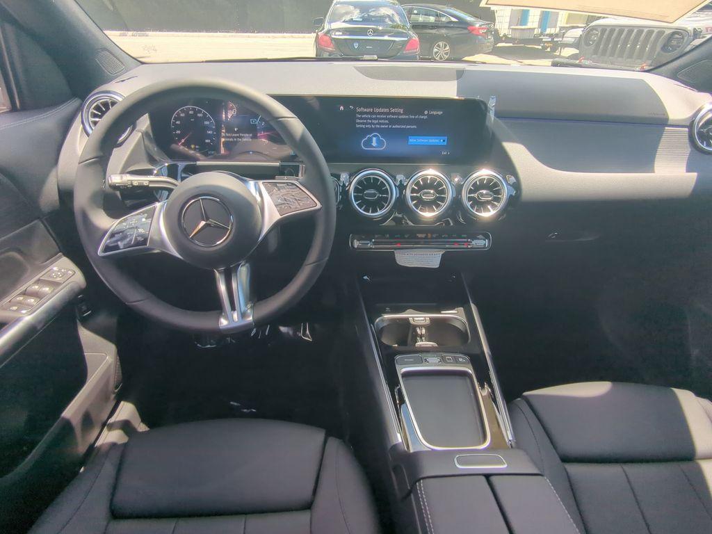 new 2026 Mercedes-Benz GLA 250 car