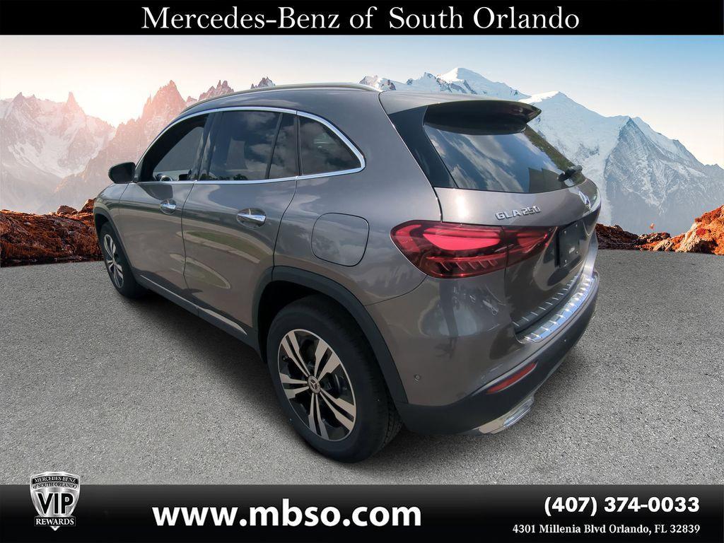 new 2025 Mercedes-Benz GLA 250 car, priced at $44,999