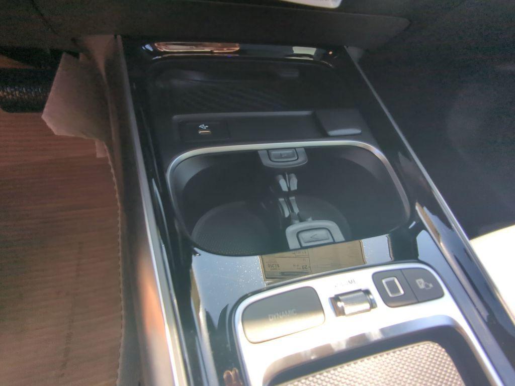 new 2026 Mercedes-Benz GLA 250 car