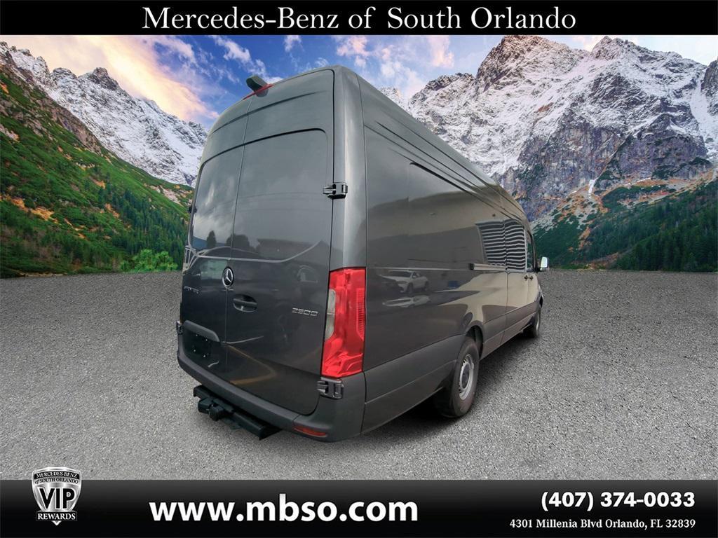 new 2025 Mercedes-Benz Sprinter 2500 car