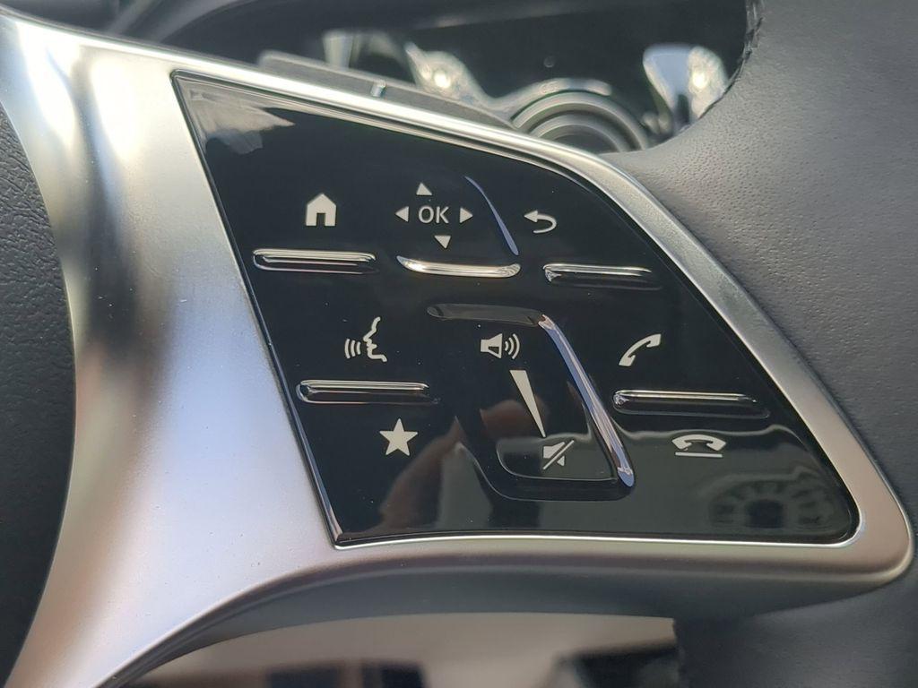 new 2025 Mercedes-Benz GLA 250 car