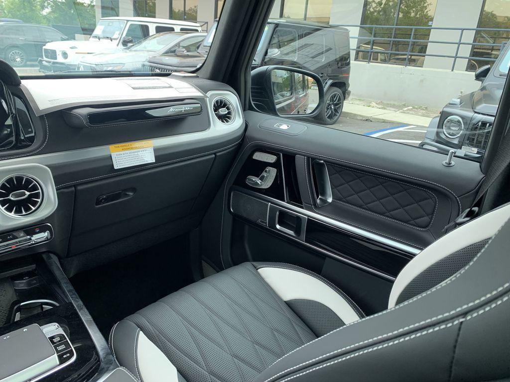 new 2025 Mercedes-Benz G-Class car