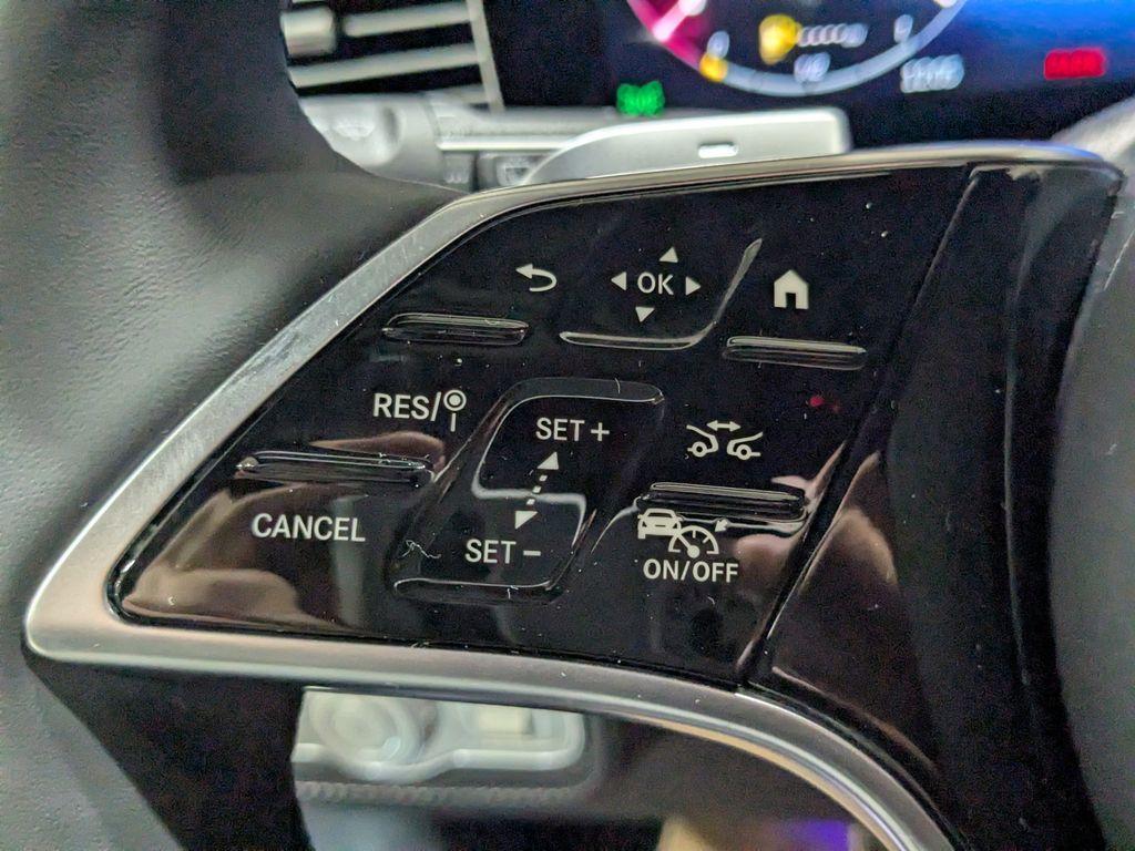 new 2025 Mercedes-Benz Maybach GLS 600 car