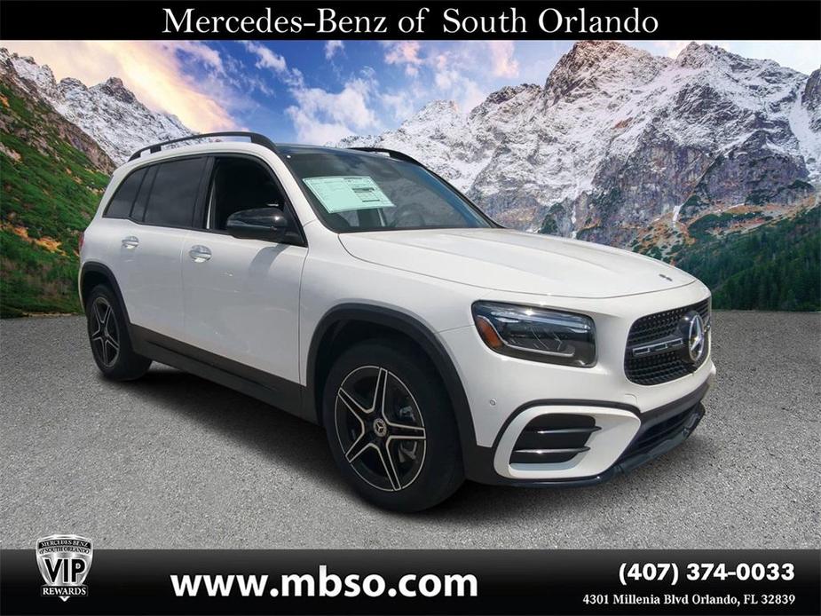 new 2024 Mercedes-Benz GLB 250 car, priced at $51,990