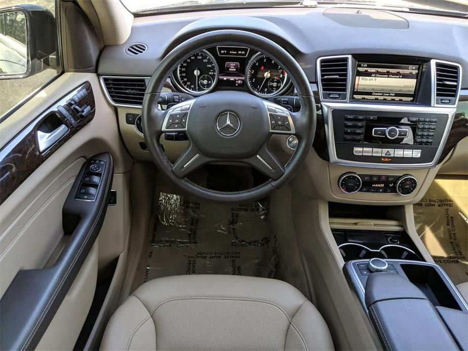 used 2013 Mercedes-Benz M-Class car, priced at $9,999