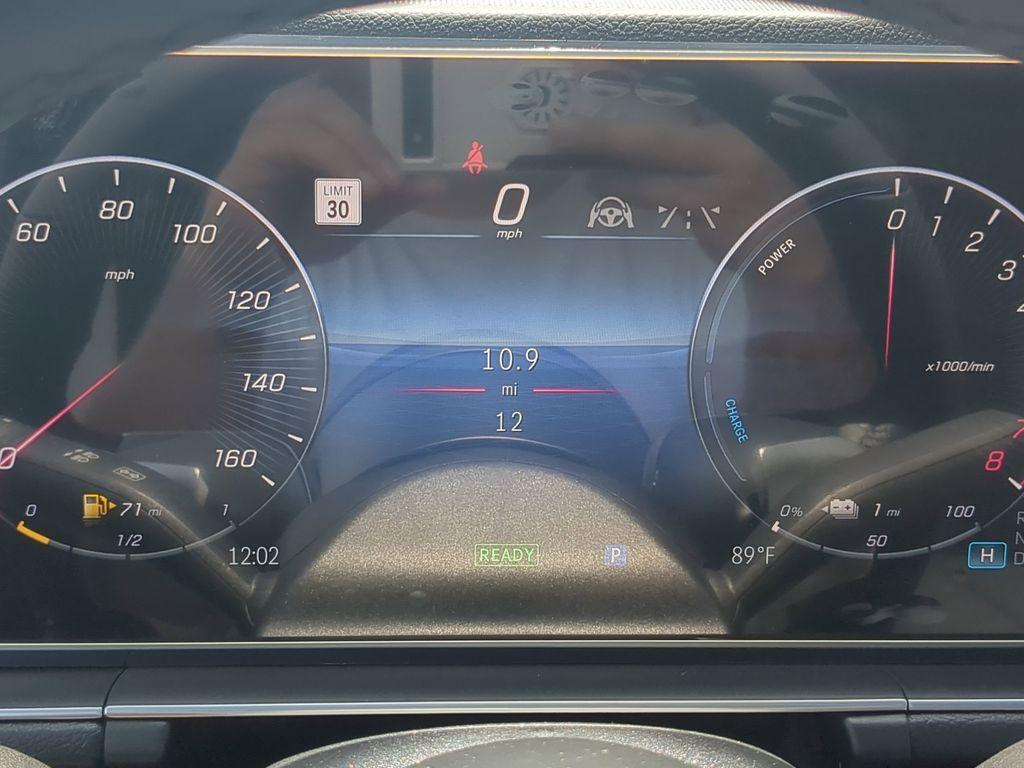 new 2025 Mercedes-Benz GLE 450e car
