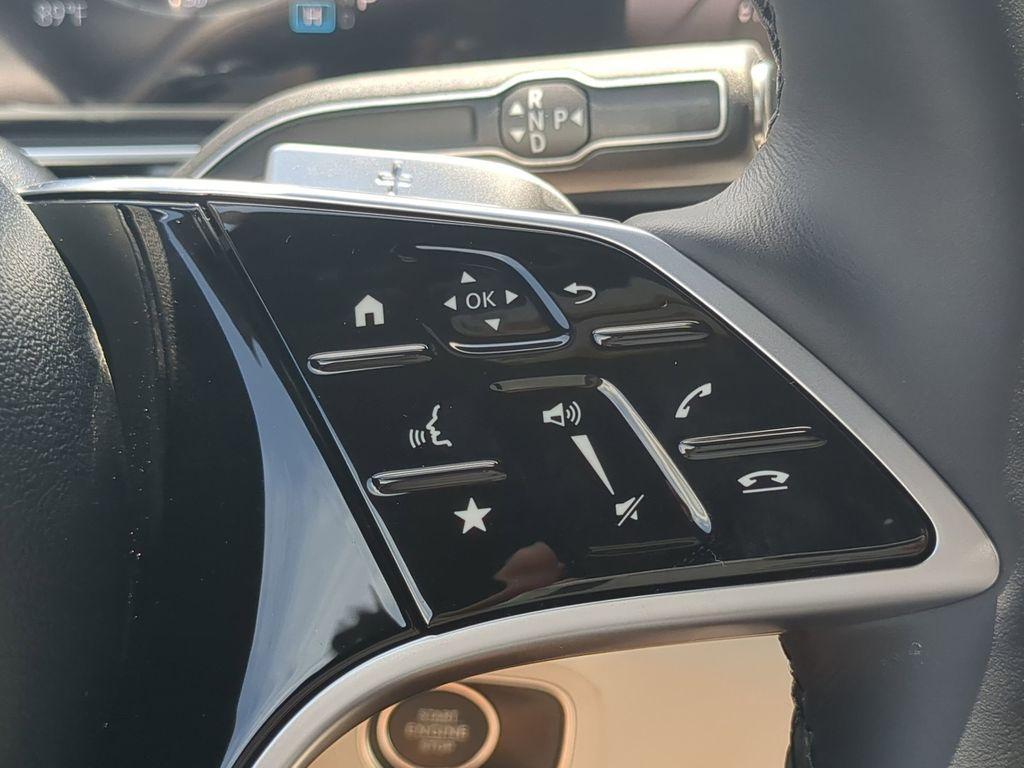 new 2025 Mercedes-Benz GLE 450e car