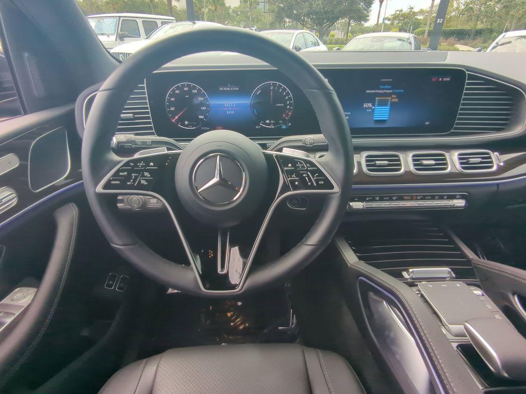 new 2025 Mercedes-Benz GLE 450e car