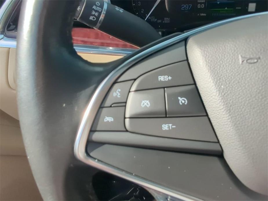 used 2018 Cadillac XT5 car, priced at $17,999