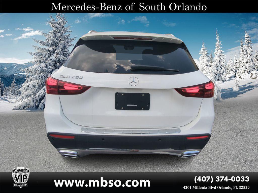 new 2025 Mercedes-Benz GLA 250 car
