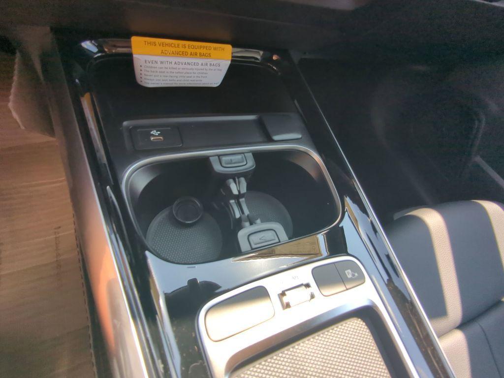 new 2026 Mercedes-Benz GLA 250 car
