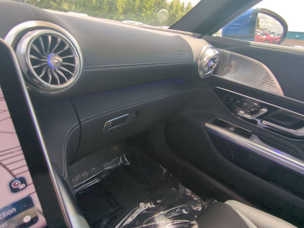 new 2025 Mercedes-Benz AMG SL 43 car