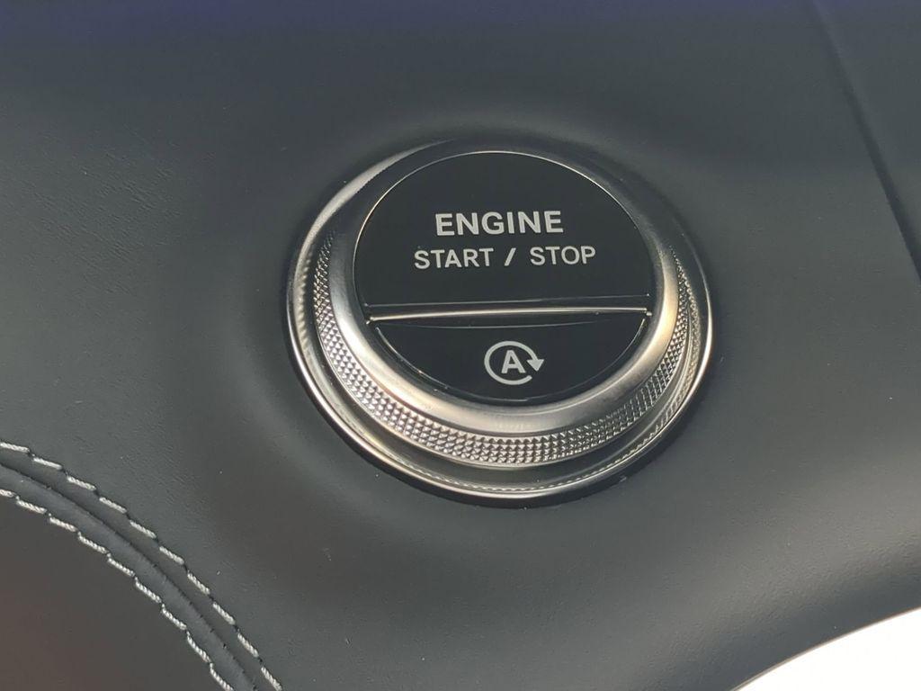 new 2025 Mercedes-Benz AMG SL 43 car