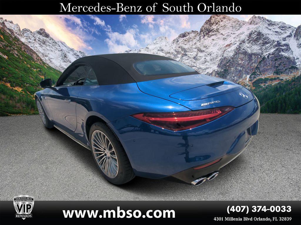 new 2025 Mercedes-Benz AMG SL 43 car