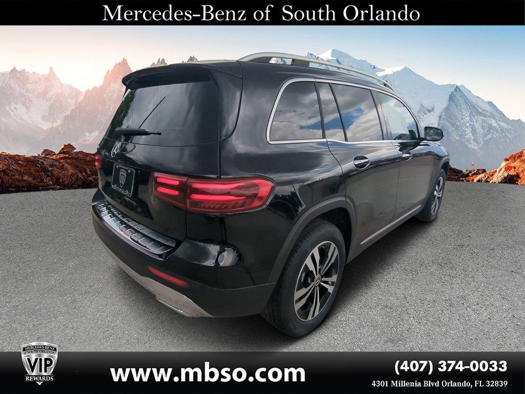 new 2025 Mercedes-Benz GLB 250 car