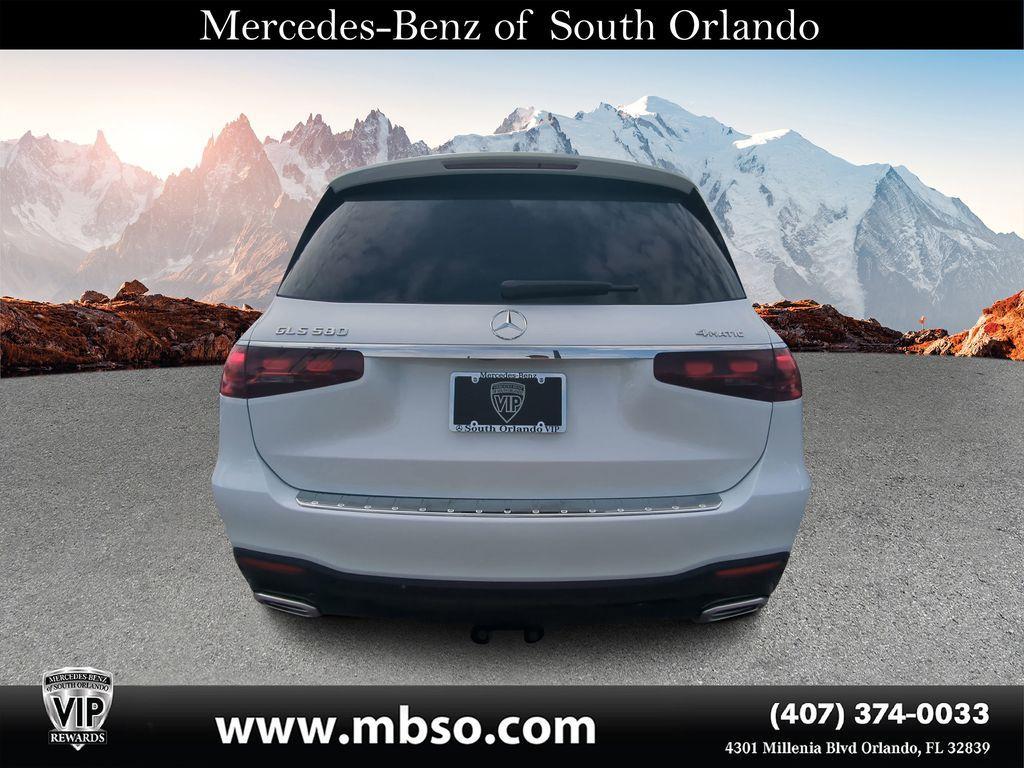 new 2025 Mercedes-Benz GLS 580 car