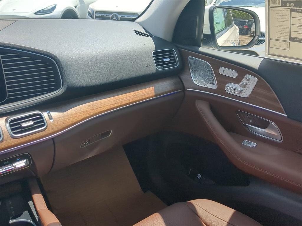 used 2025 Mercedes-Benz GLE 350 car, priced at $65,999