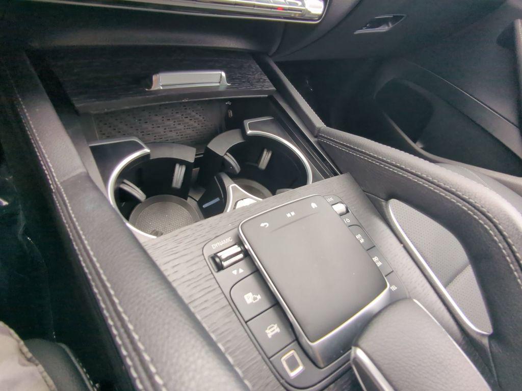 new 2025 Mercedes-Benz GLE 450e car