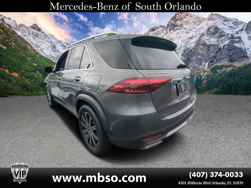 new 2025 Mercedes-Benz GLE 450e car