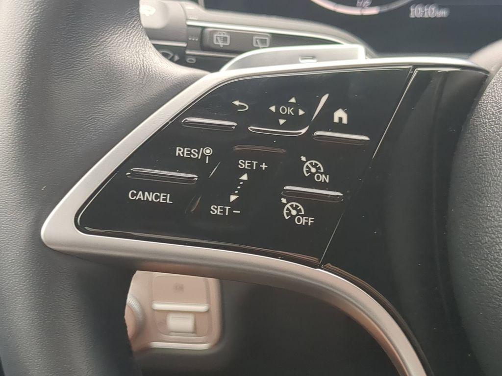 new 2025 Mercedes-Benz GLE 450e car