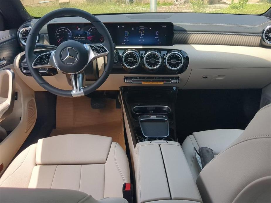 new 2025 Mercedes-Benz CLA 250 car