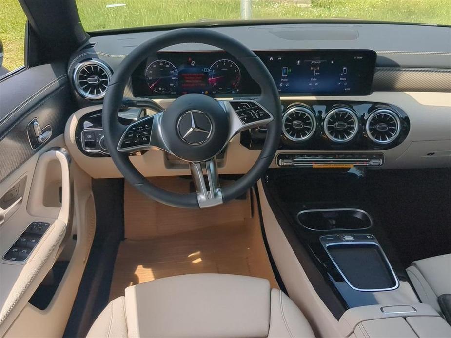 new 2025 Mercedes-Benz CLA 250 car