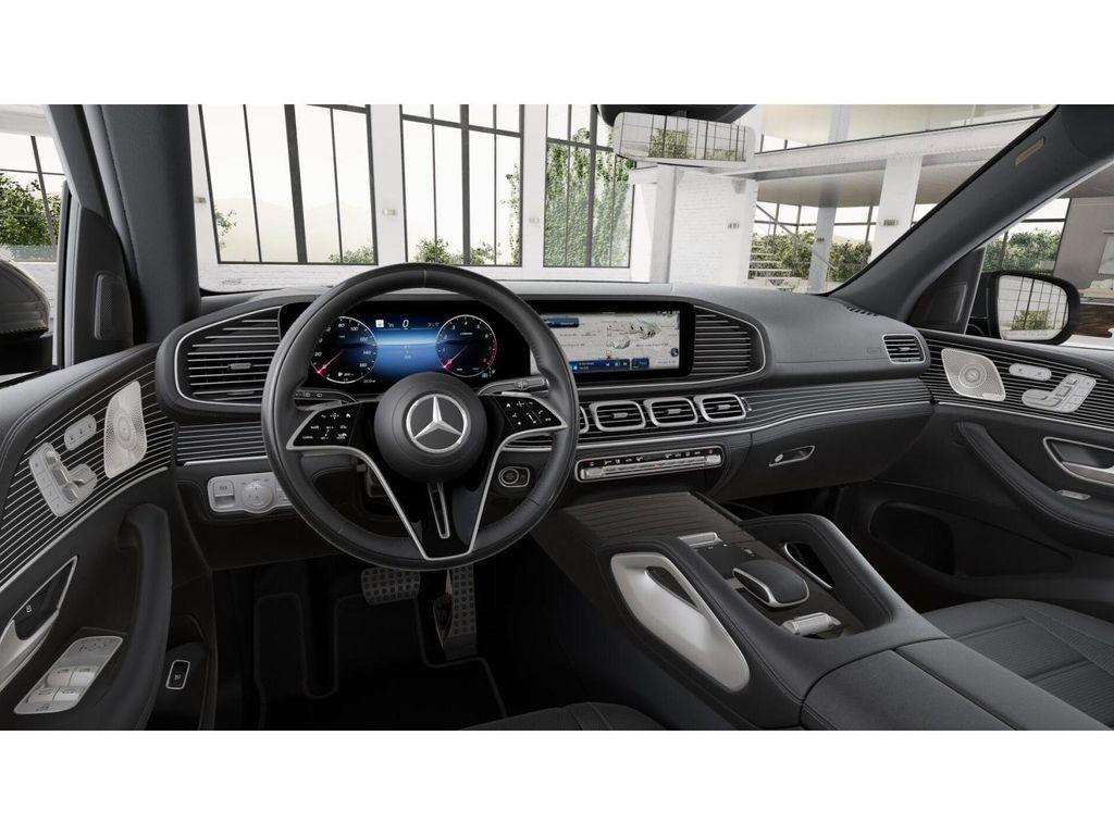 new 2026 Mercedes-Benz GLS 580 car